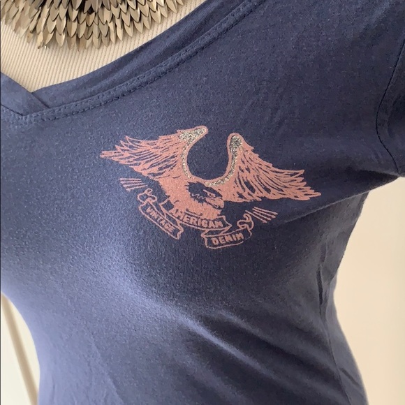 True Religion Women’s tee T-shirt blue and pink - Picture 4 of 5